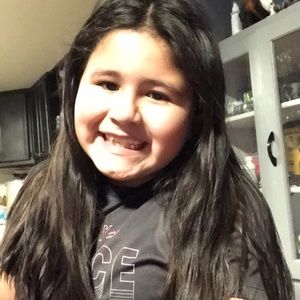 Meet your Posher, Mireya